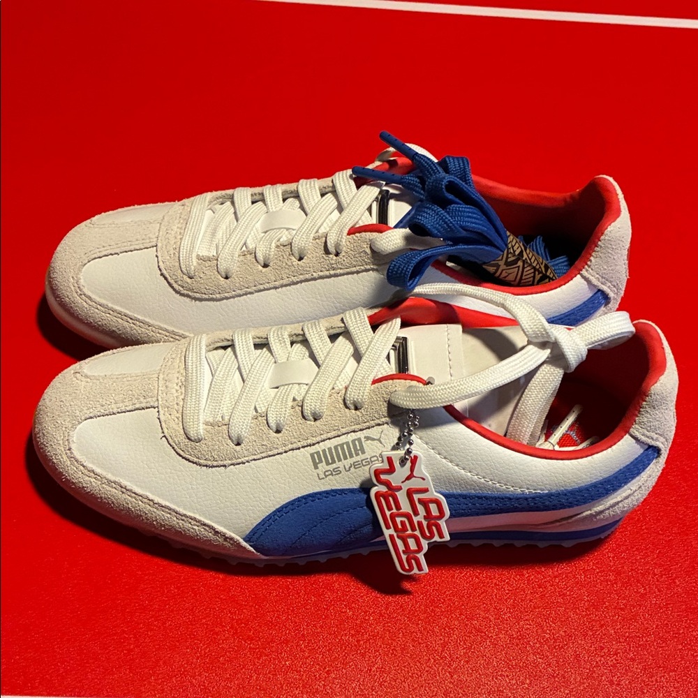 Puma White and Blue Women’s Sneakers